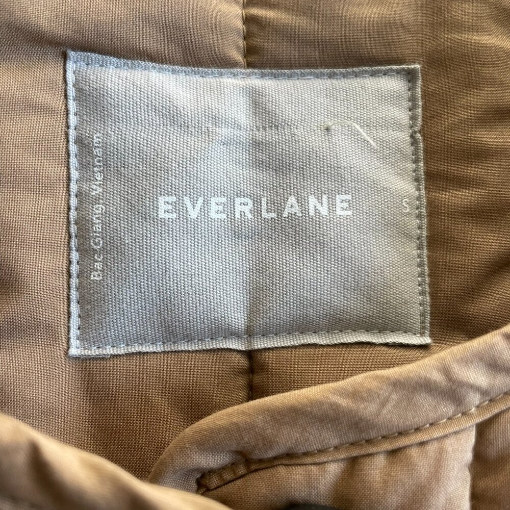 Everlane Quilted Longline Jacket in Camel Brown - Picture 4 of 5
